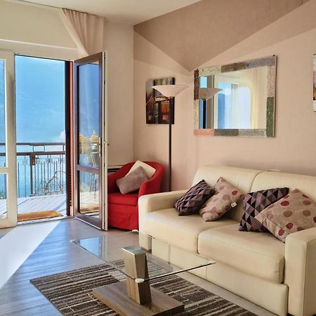 Apartamento Mont&Lac Limone sul Garda Exterior foto