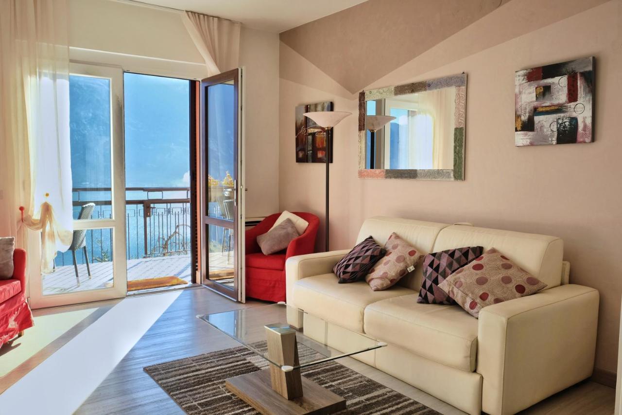 Apartamento Mont&Lac Limone sul Garda Exterior foto