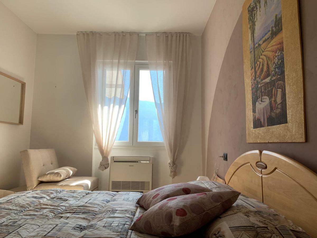 Apartamento Mont&Lac Limone sul Garda Exterior foto